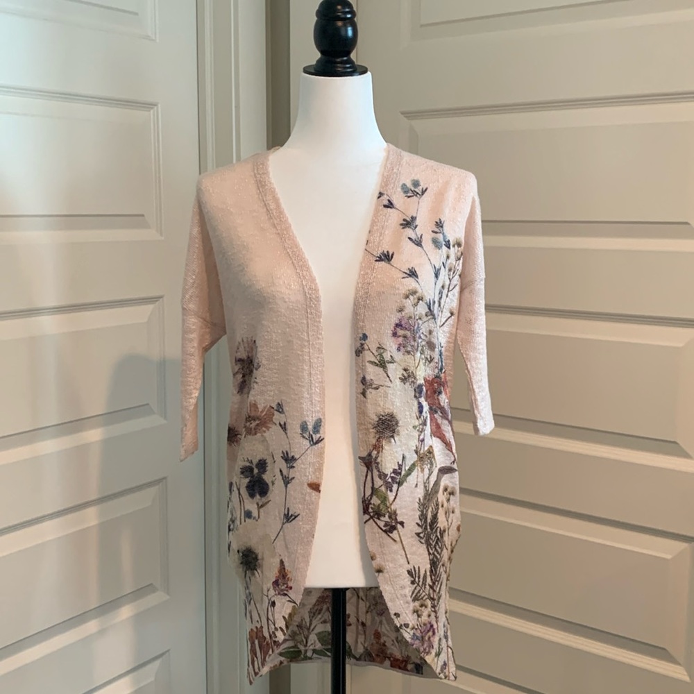 GINGER G Women’s Floral Sweater/Shall with Three Quarter Length Sleeves (NWT)